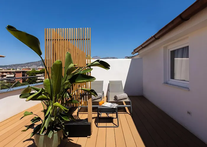 Boutique Suites 186